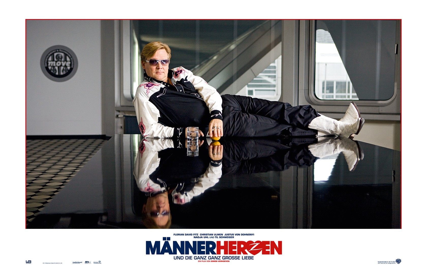 Мужчины в большом городе 2